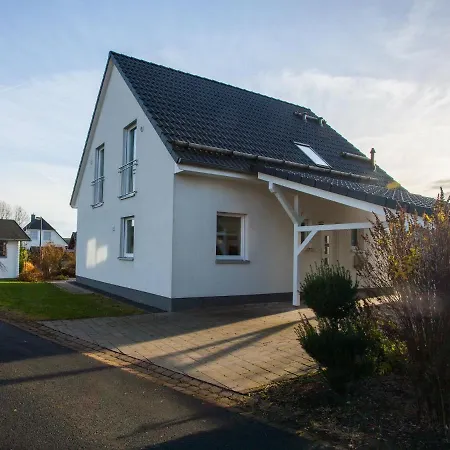 Casa de Férias Detached In Winterberg-langewiese With Wood-burning Stove And Carport Winterberg