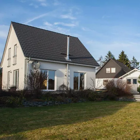 Detached In Winterberg-langewiese With Wood-burning Stove And Carport * Winterberg